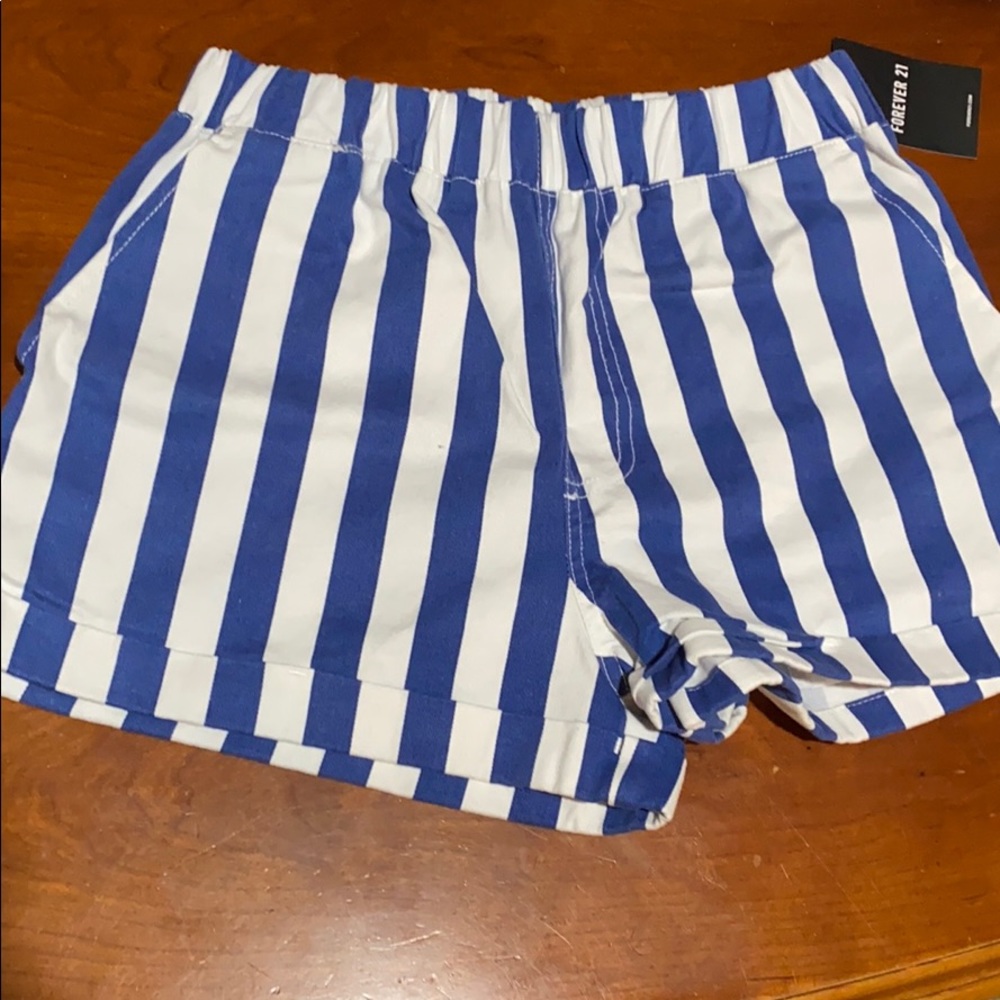 Striped shorts